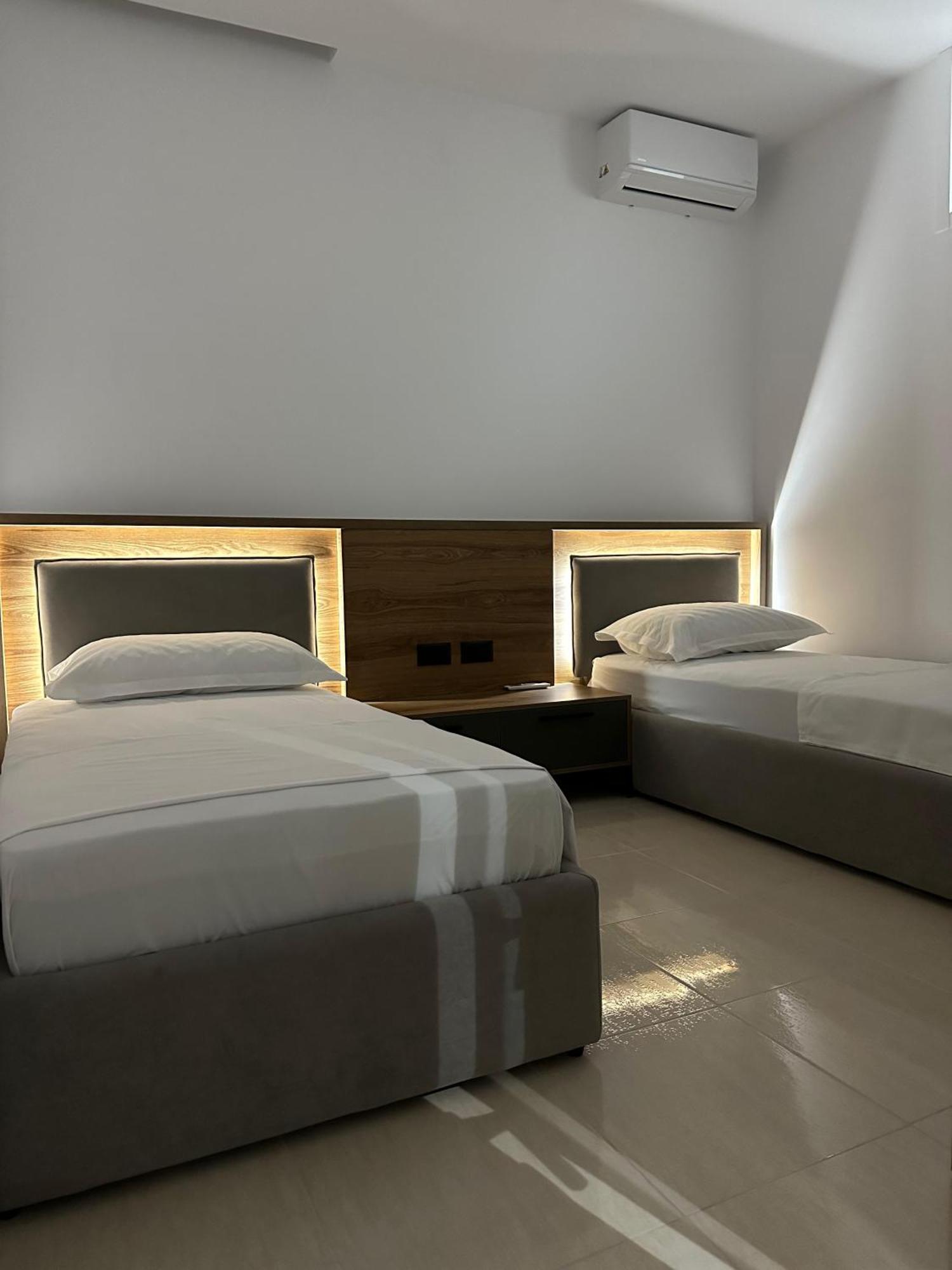 Gael Luxury Apartment Berat Zewnętrze zdjęcie