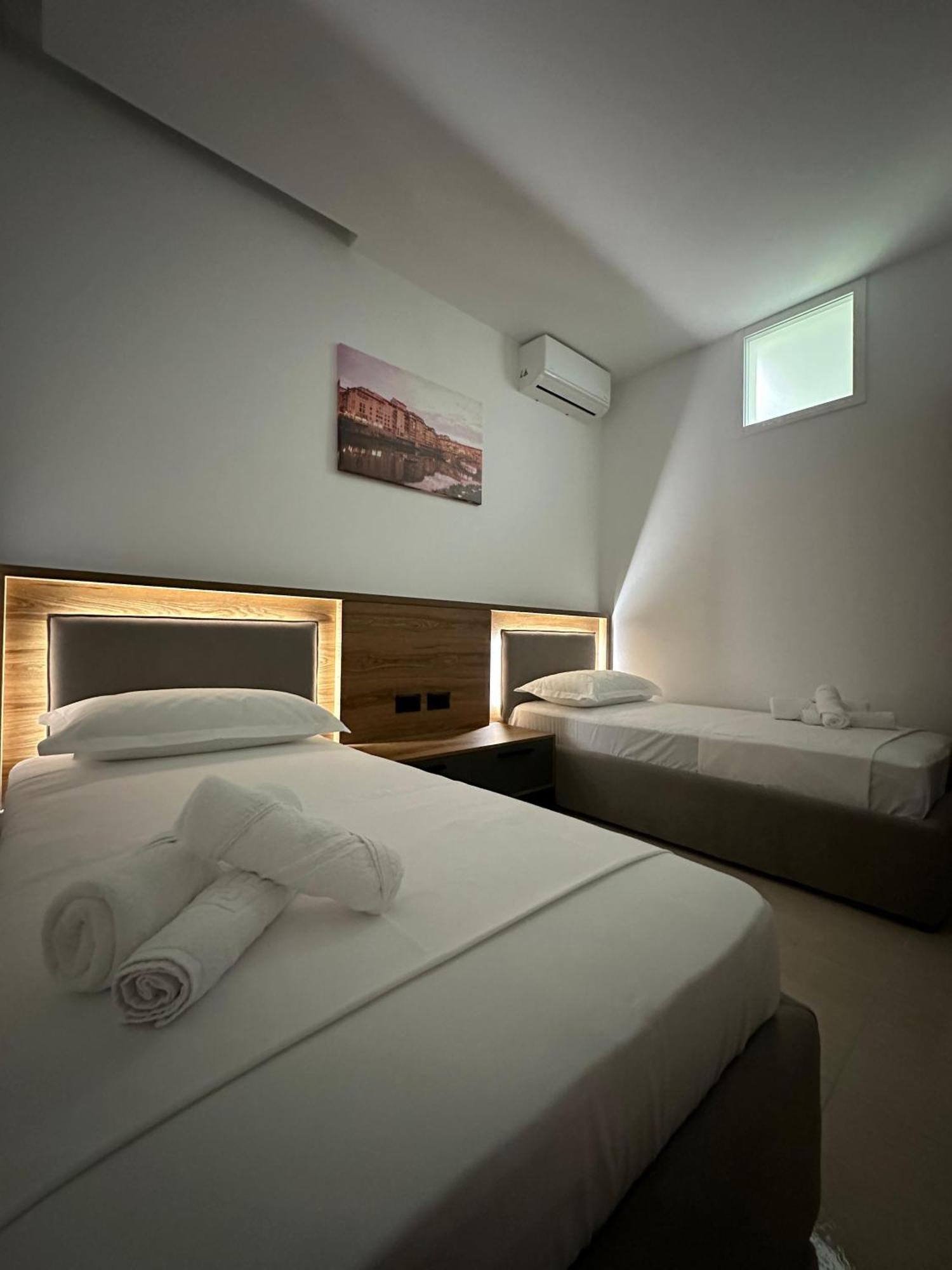 Gael Luxury Apartment Berat Zewnętrze zdjęcie